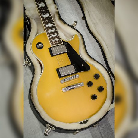 Gibson-Les-Paul-Custom-Gold-Top6