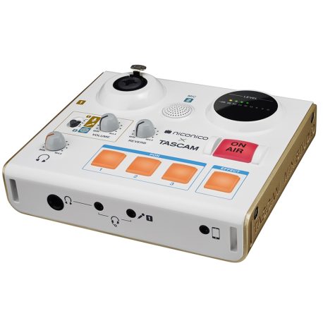 Tascam-MiNiSTUDIO-Personal-US-32-USB-Podcasting-Broadcast-Audio-Interface